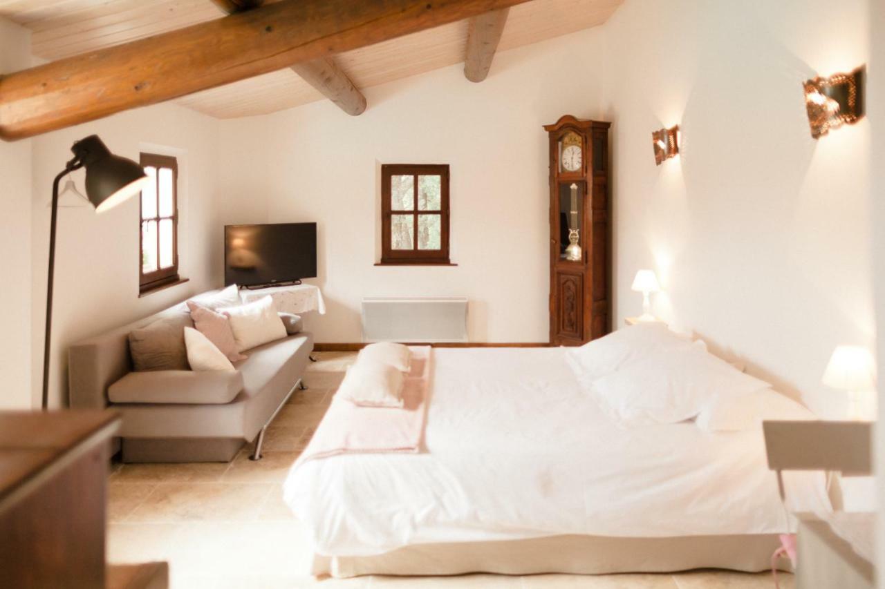 Provence Dodo Bed and Breakfast Villeneuve  Exterior foto